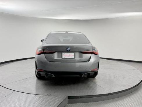 Used 2023 BMW i4 eDrive35 RWD image 7