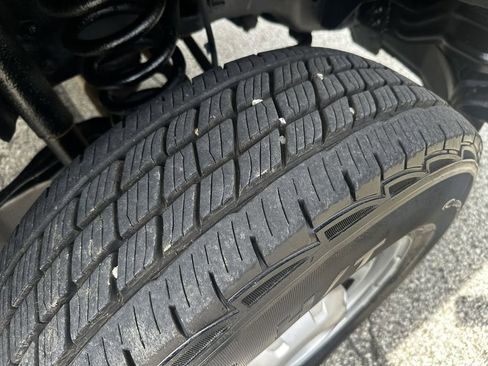 Used 2014 Ford F250 XL w/ Power Equipment Group image 19