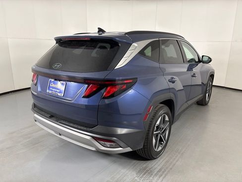 Used 2025 Hyundai Tucson SEL FWD image 8