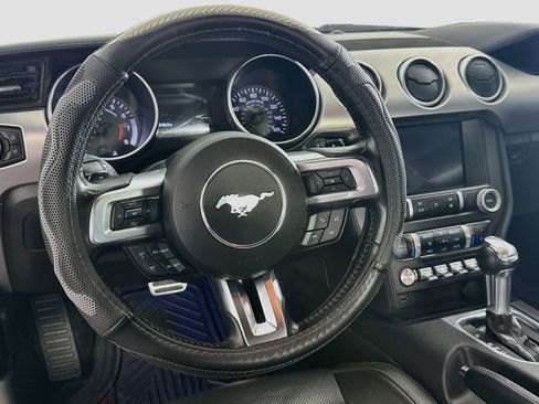 Used 2020 Ford Mustang Premium RWD image 18