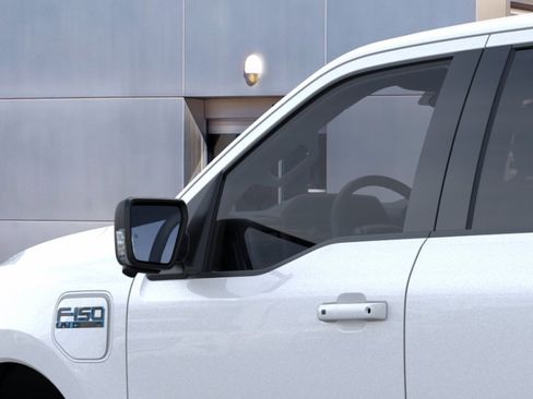 New 2025 Ford F150 Lightning Flash AWD/4WD image 44