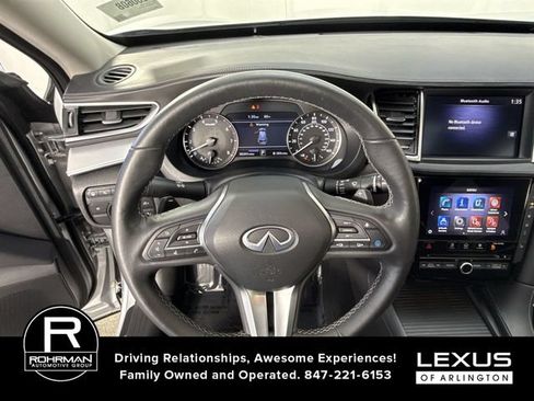 Used 2021 INFINITI QX50 Luxe FWD image 11