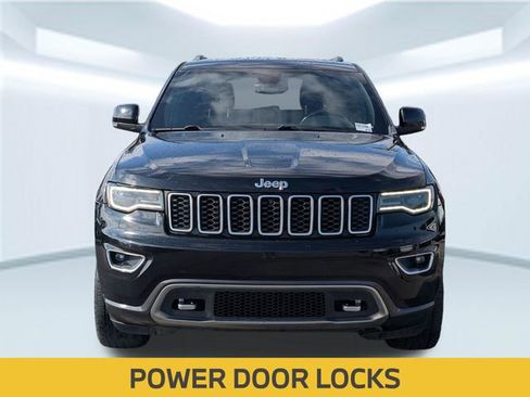 Used 2018 Jeep Grand Cherokee Limited AWD/4WD image 10