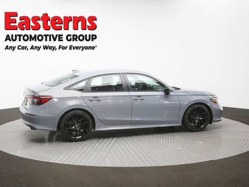 Used 2025 Honda Civic Sport image 42