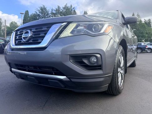 Used 2020 Nissan Pathfinder SV AWD/4WD image 10