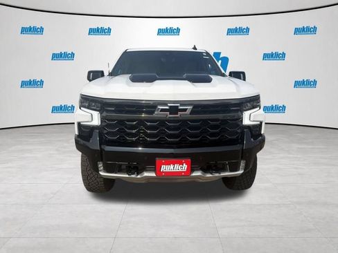 Certified 2025 Chevrolet Silverado 1500 ZR2 w/ Technology Package AWD/4WD image 2