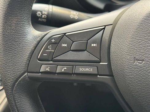 Used 2023 Nissan Kicks S FWD image 16