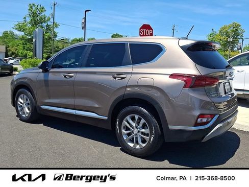 Used 2020 Hyundai Santa Fe SE FWD image 8