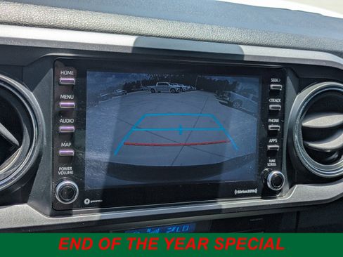 Certified 2022 Toyota Tacoma TRD Off-Road image 21