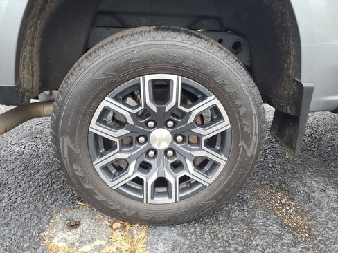 Certified 2023 Chevrolet Colorado Z71 w/ Z71 Convenience Package 2 image 7