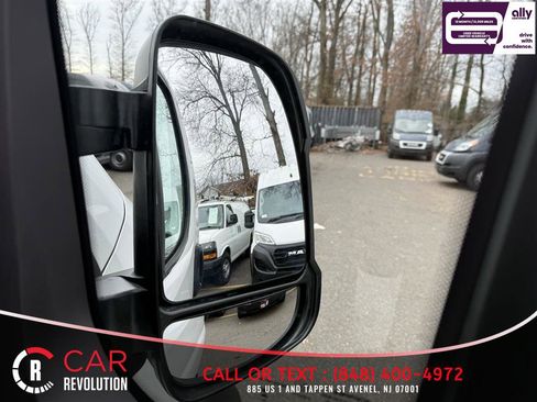 Used 2025 RAM ProMaster 2500 w/ Convenience Group image 45