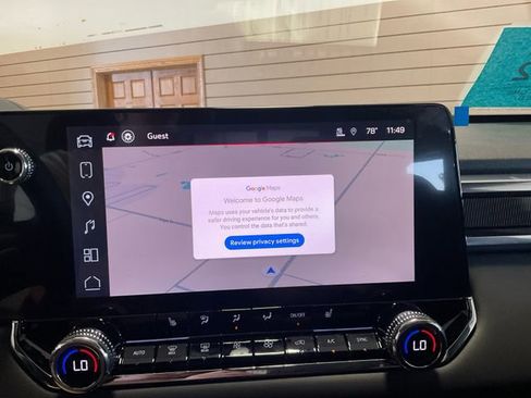 New 2025 GMC Canyon Elevation w/ Convenience Package image 21