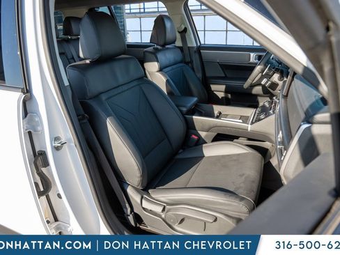 Used 2024 Hyundai Santa Fe SEL FWD image 30