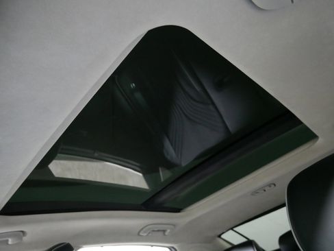 Used 2021 Genesis G80 3.5T w/ Prestige Package image 29