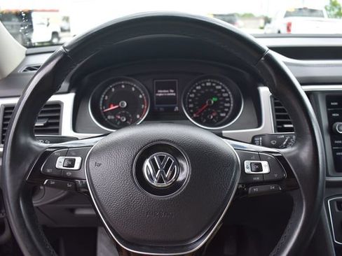 Used 2019 Volkswagen Atlas SE w/ Towing Package AWD/4WD image 28