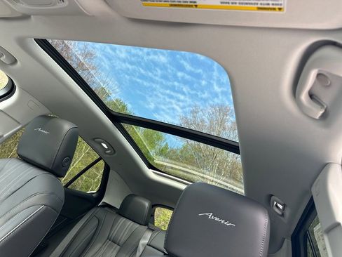 New 2026 Buick Envision Avenir image 31