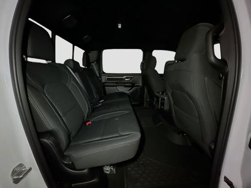 New 2026 RAM 1500 4x4 Crew Cab image 30