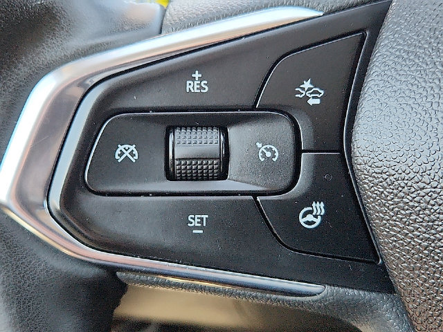Used 2024 Chevrolet Trax ACTIV w/ Sunroof Package FWD image 16