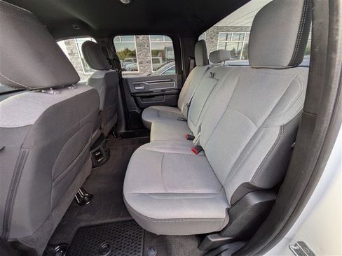 Used 2022 RAM 2500 Big Horn w/ Level 1 Equipment Group image 19