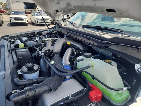 New 2025 Ford F350 Lariat w/ Lariat Ultimate Package image 14