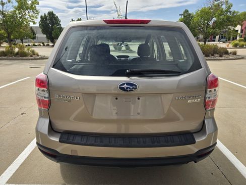 Used 2014 Subaru Forester 2.5i AWD/4WD image 5