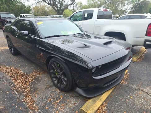 Used 2021 Dodge Challenger R/T Scat Pack image 1