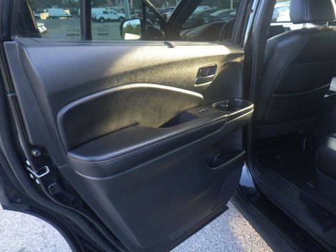 Used 2023 Honda Passport TrailSport image 17