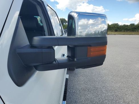 Used 2017 GMC Sierra 3500 Denali w/ Duramax Plus Package image 21