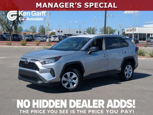 Used 2022 Toyota RAV4 LE w/ Carpet Mat Package (TMS) FWD image 1