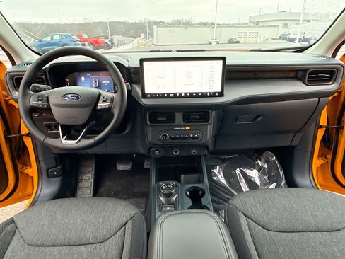 New 2026 Ford Maverick XLT image 3