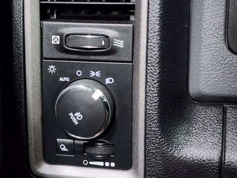 Used 2019 RAM 1500 Express w/ Wheel & Sound Group image 34