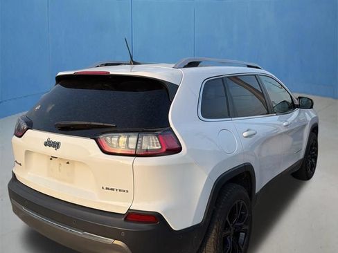 Used 2019 Jeep Cherokee Limited w/ Luxury Group AWD/4WD image 7