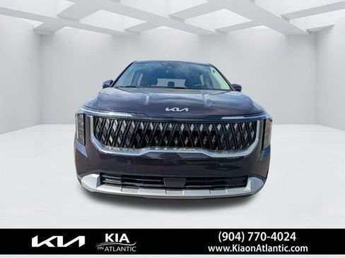 New 2026 Kia Carnival LXS FWD image 7