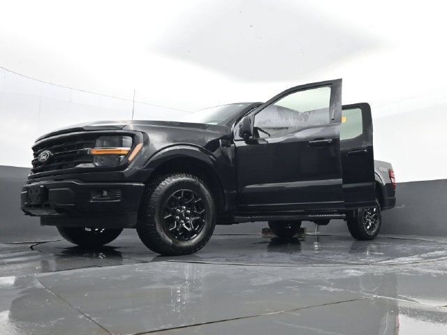 Used 2024 Ford F150 XLT w/ XLT Black Appearance Package AWD/4WD image 30