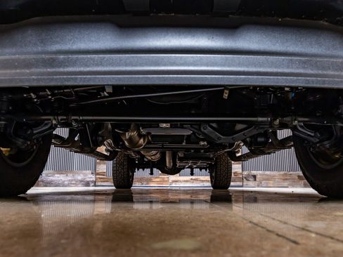 Used 2023 Ford F250 Lariat w/ Sport Appearance Package image 14