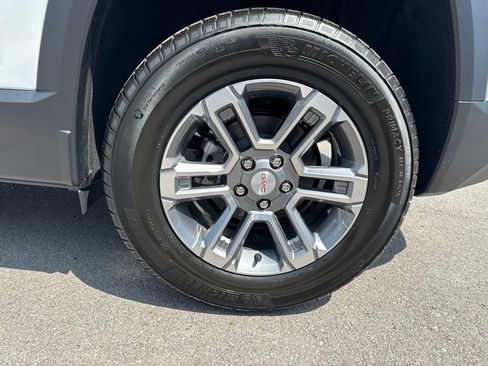 New 2026 GMC Terrain Elevation FWD image 32
