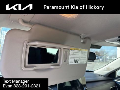 Used 2023 Mitsubishi Outlander SE image 32