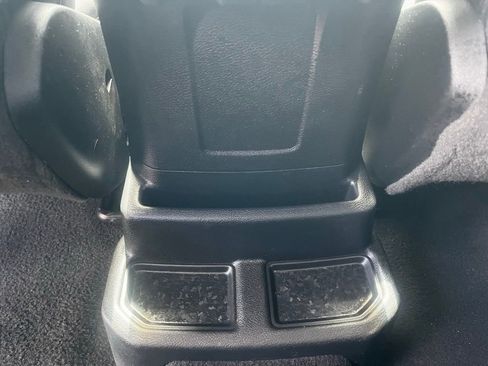 Used 2024 Jeep Wrangler Unlimited Rubicon 4xe image 33