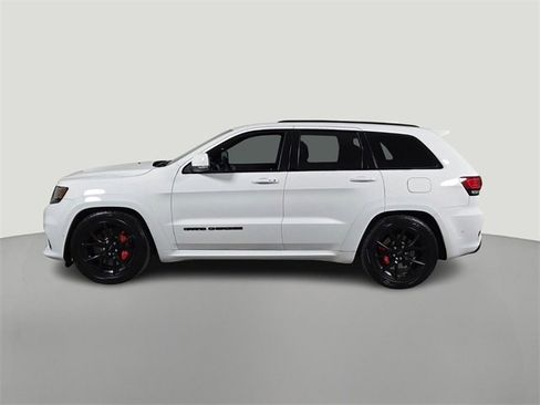 Used 2019 Jeep Grand Cherokee SRT w/ Trailer Tow Group IV image 2