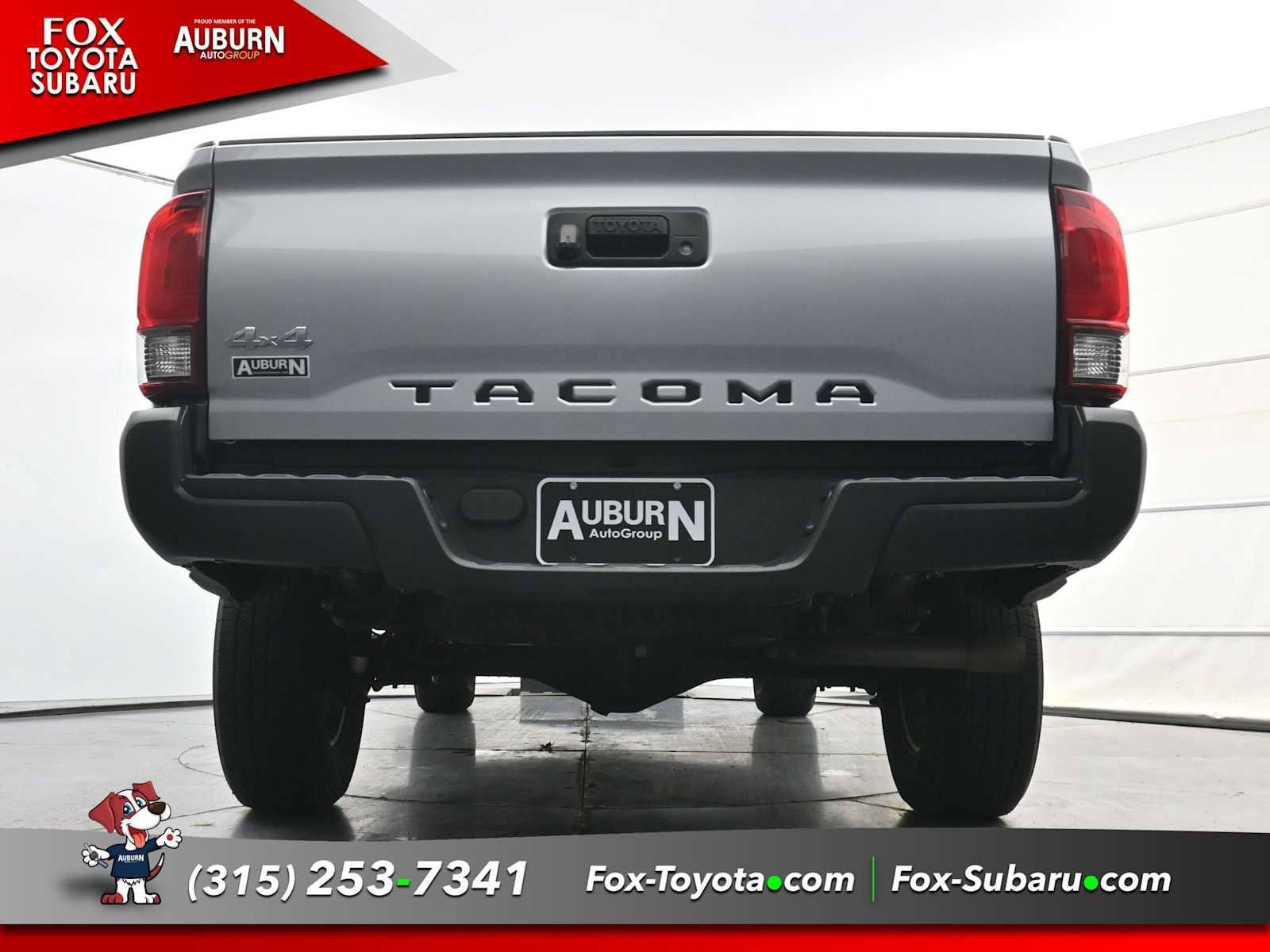 Used 2023 Toyota Tacoma SR AWD/4WD image 17