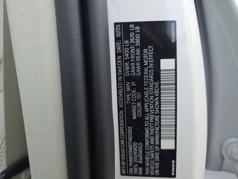 New 2026 Volvo XC60 B5 Ultra w/ Protection Package Premier image 46