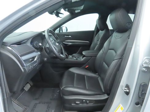 Used 2022 Cadillac XT4 Premium Luxury w/ Technology Package image 19