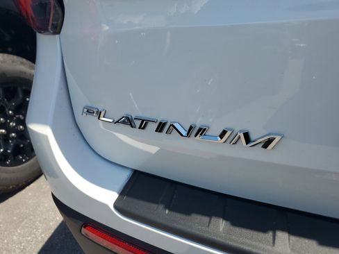 New 2026 Ford Explorer Platinum image 7