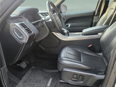 Used 2020 Land Rover Range Rover Sport HSE image 10