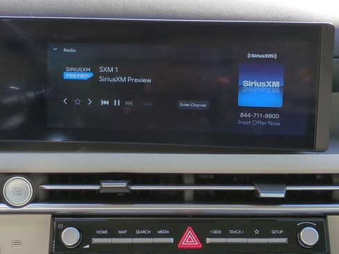 Certified 2025 Hyundai Tucson SEL image 18