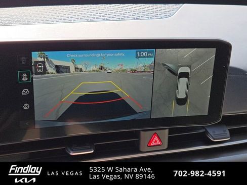 New 2026 Kia Carnival SX w/ SX Dark Edition Package FWD image 17
