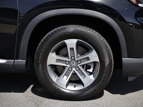 Certified 2025 Honda Pilot EX-L image 10