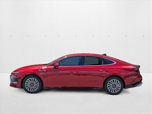New 2025 Hyundai Sonata SEL image 5