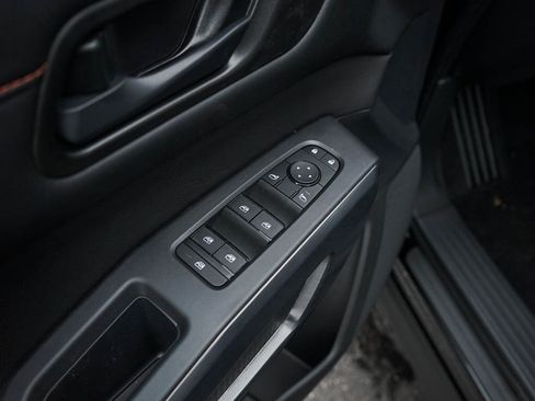 New 2025 Nissan Pathfinder Rock Creek image 20