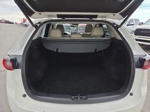 Used 2017 MAZDA CX-5 Touring w/ Preferred Equipment Package image 13